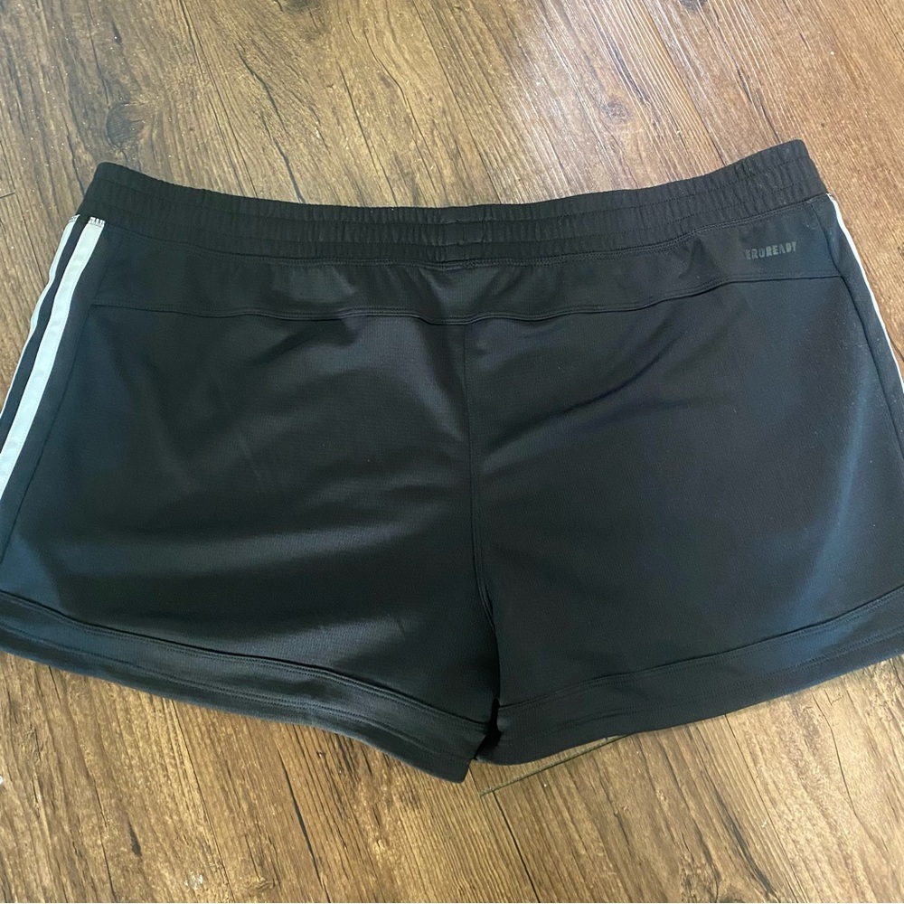 Women's Black Athletic Shorts with Side Stripe xl - Picture 5 of 7